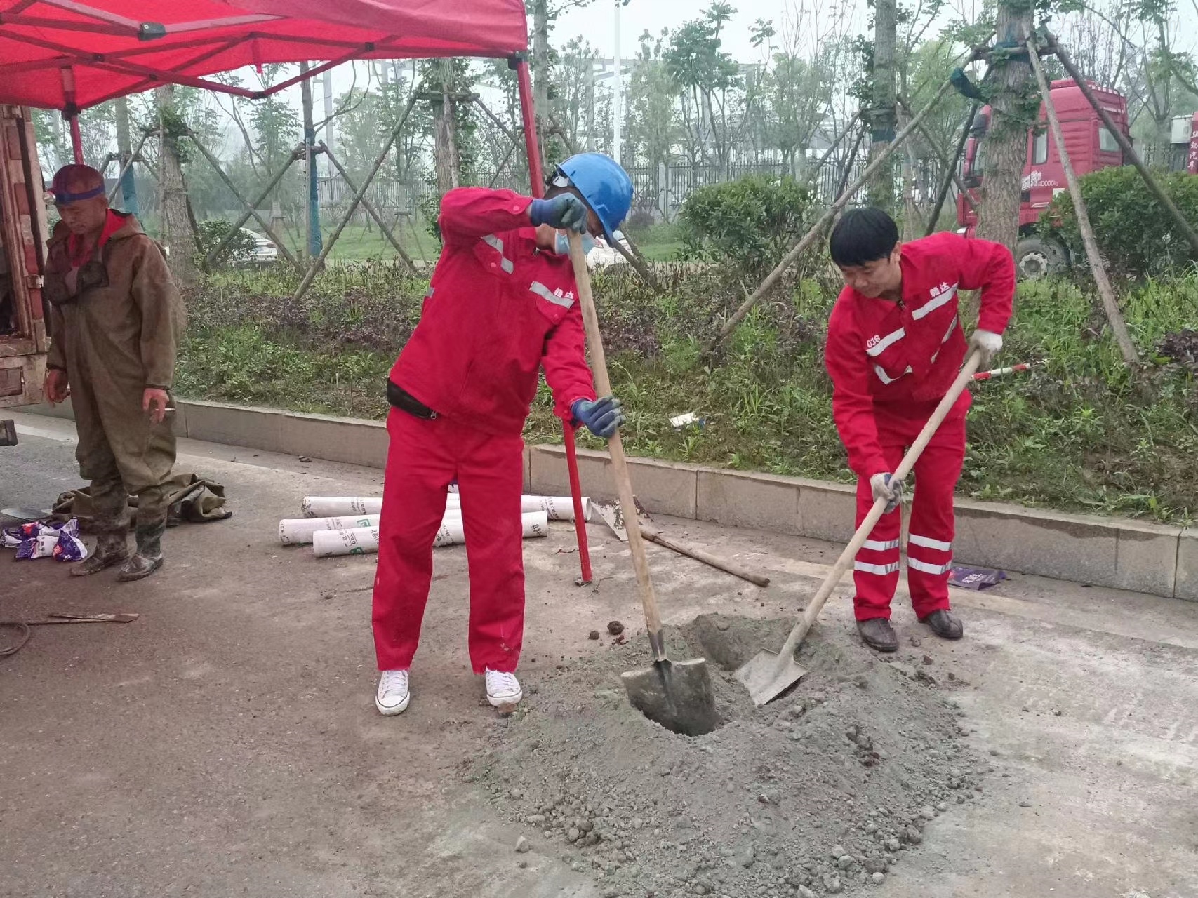 弥勒管道疏通哪家好】及时进行市政管道清淤